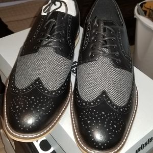 Brandnew Men's dress shoes